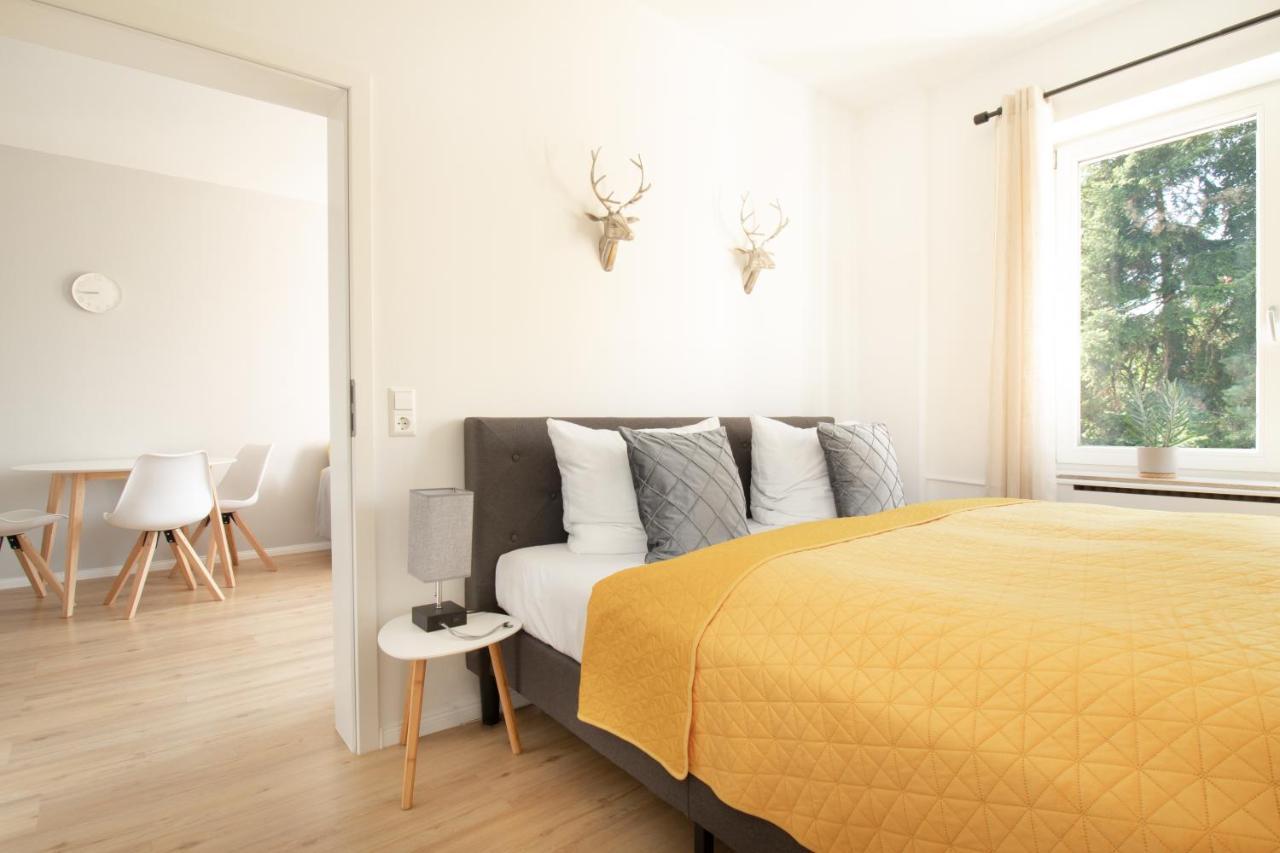 Loewe Apartment Gelb Tiengen Altstadt Waldshut-Tiengen Exteriör bild