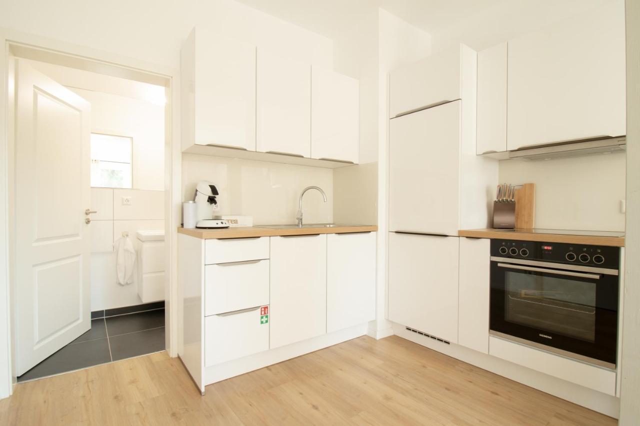 Loewe Apartment Gelb Tiengen Altstadt Waldshut-Tiengen Exteriör bild
