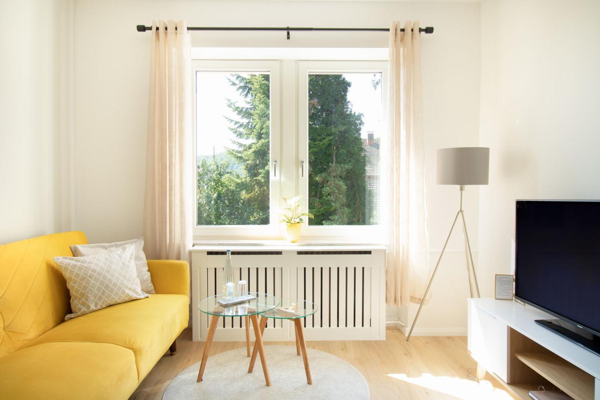 Loewe Apartment Gelb Tiengen Altstadt Waldshut-Tiengen Exteriör bild